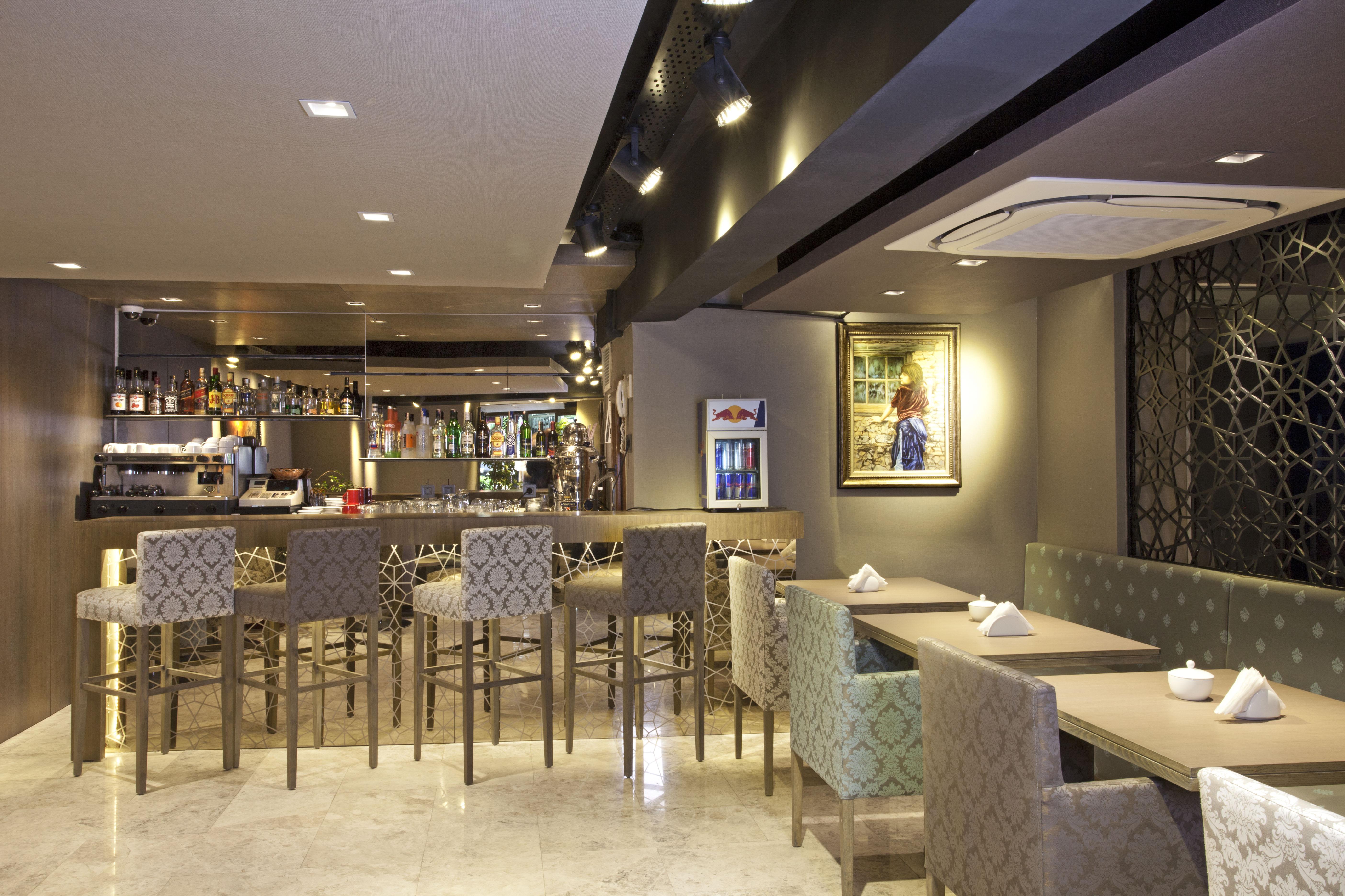 Ahc Grand Bazaar Hotel — Photos 2
